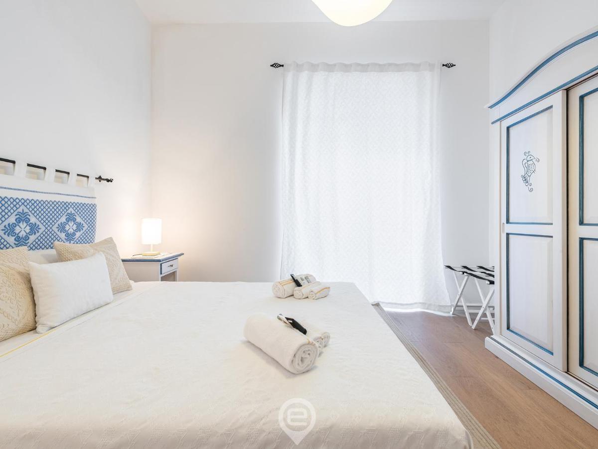 La Finestra Sul Corso Apartman Cagliari Kültér fotó